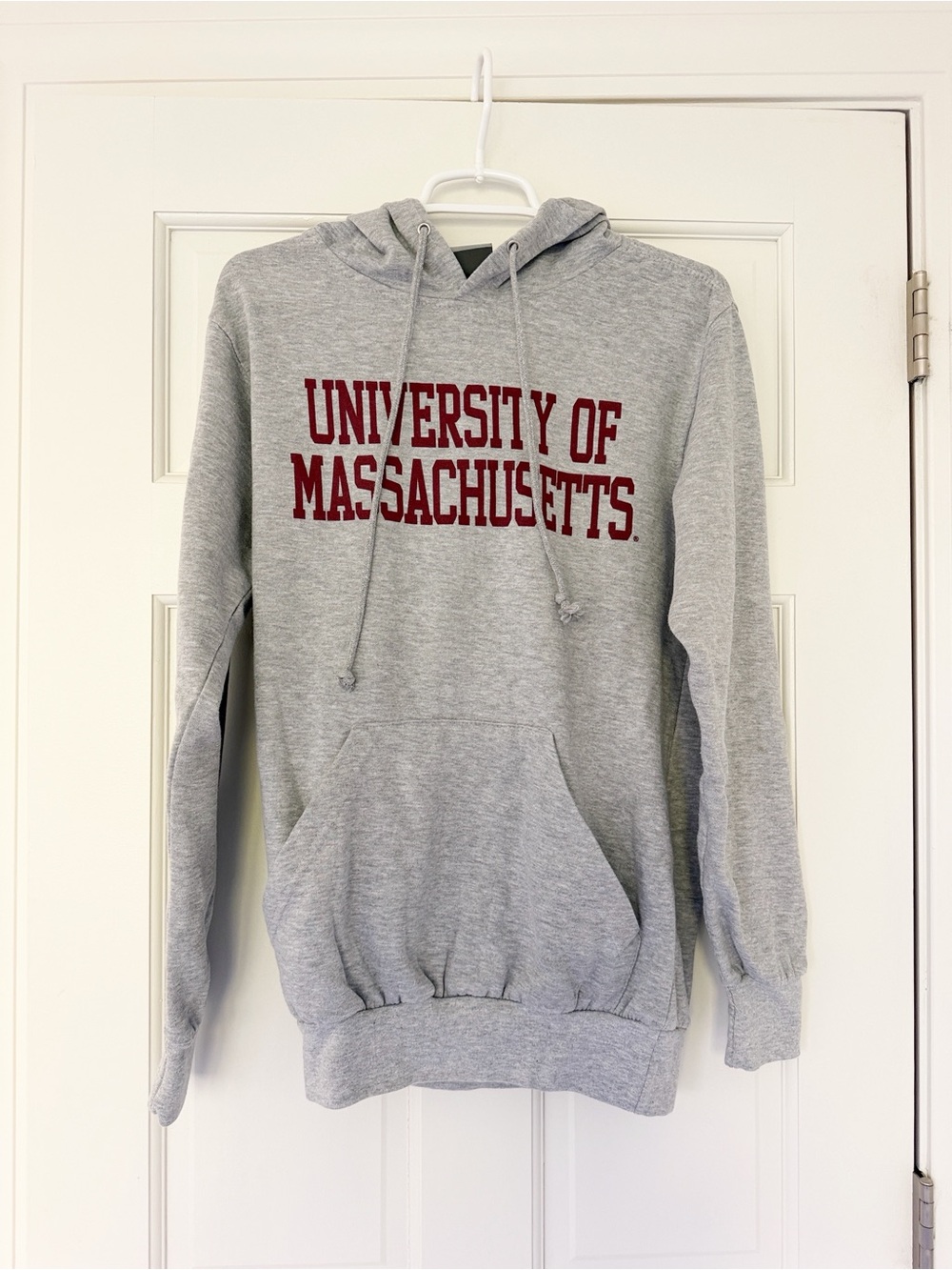 NWOT UMASS University of Massachusetts hoodie sweatshirt size S grey